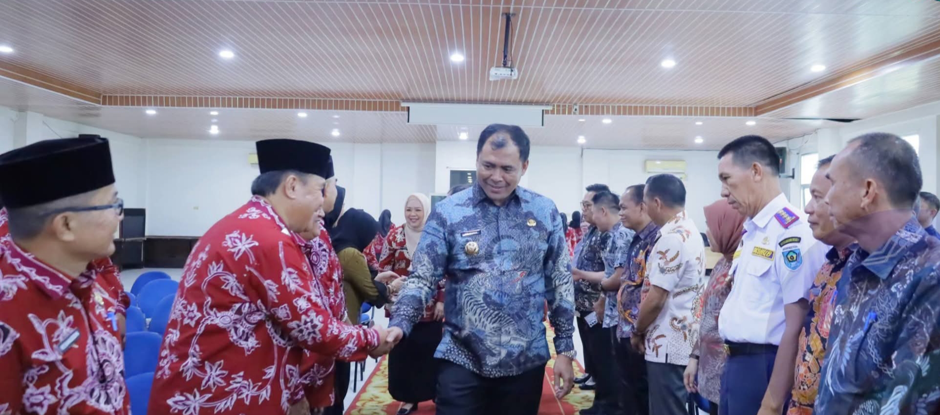 Bupati Bersama Wakil Bupati Oku Selatan Hadiri Pelantikan Kepengurusan Dekranasda Periode 2025-2030