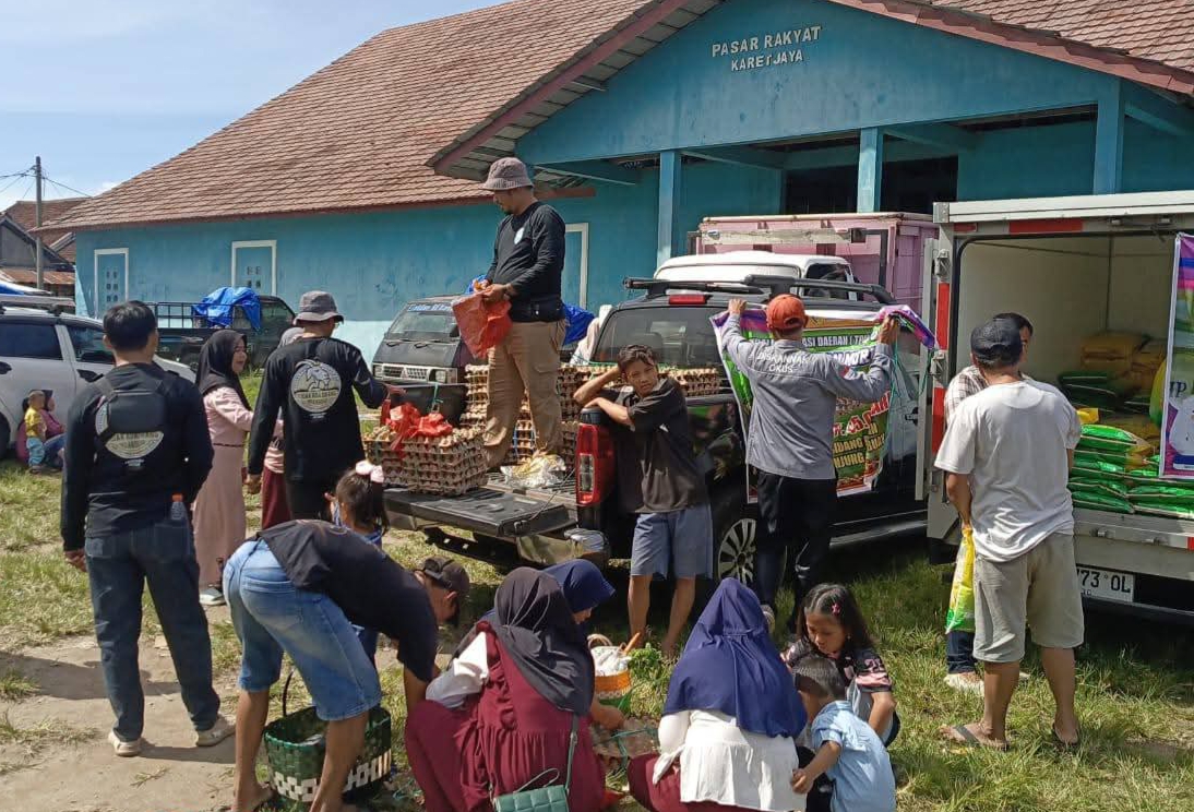 Tim Pengendalian Inflasi Daerah Bersama Satgas Pangan Kabupaten Oku Selatan Gelar Operasi Pasar