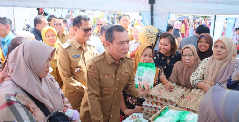 Wabup Oku Selatan Pimpin Operasi Pasar Murah Menjelang Hari Raya Idul Adha 1447H